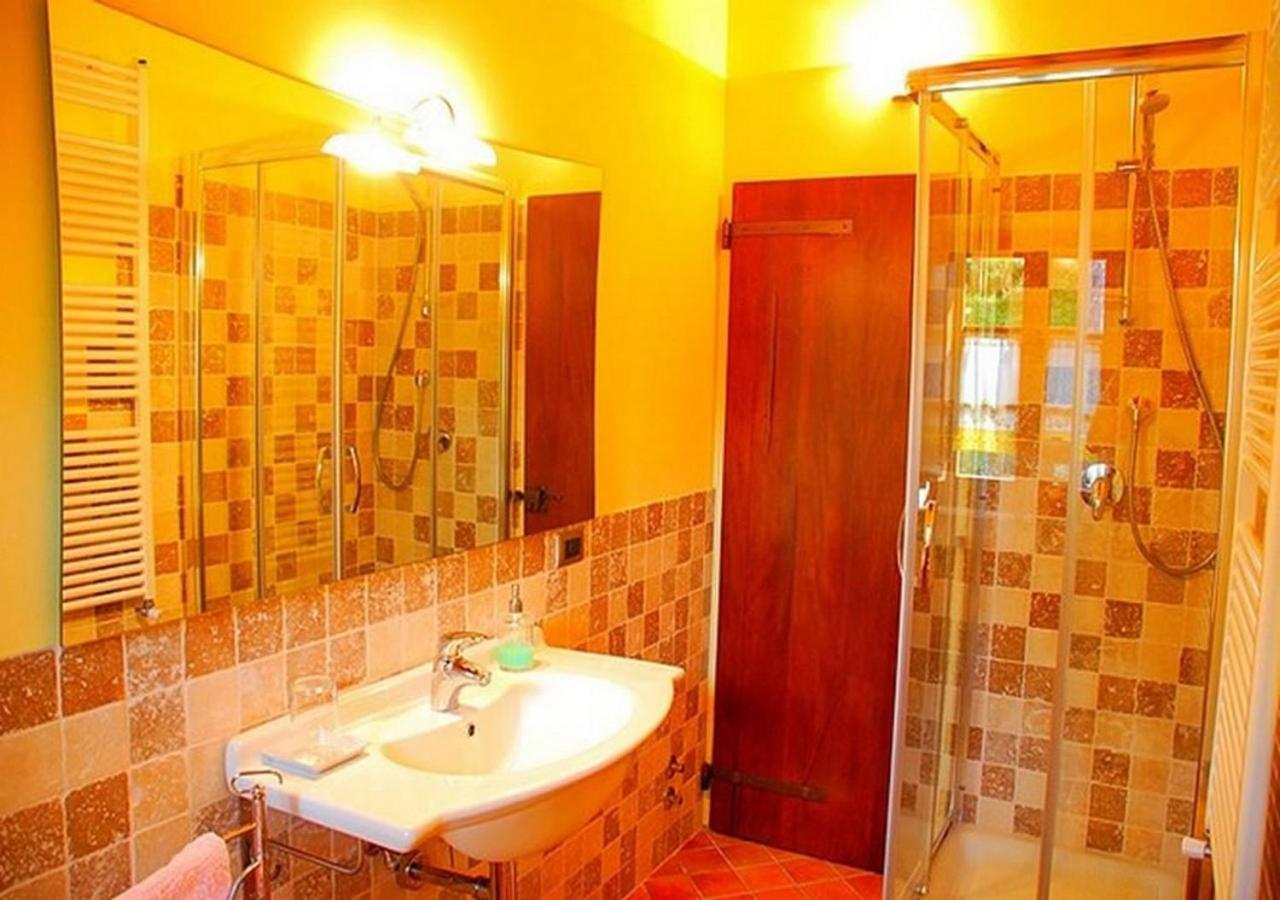 Podere Lucignano Secondo Agriturismo Гайоле-ин-Кьянти Экстерьер фото