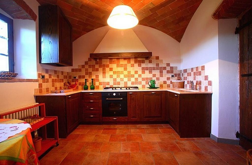 Podere Lucignano Secondo Agriturismo Гайоле-ин-Кьянти Экстерьер фото